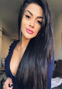 Оксана 22 года м.Академическая