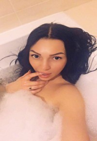 Яна 23 года м.Тверская