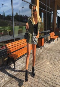 Настя 22 года м.Университет