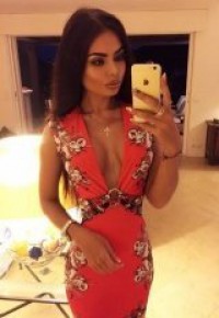 Вика 23 года м.Павелецкая